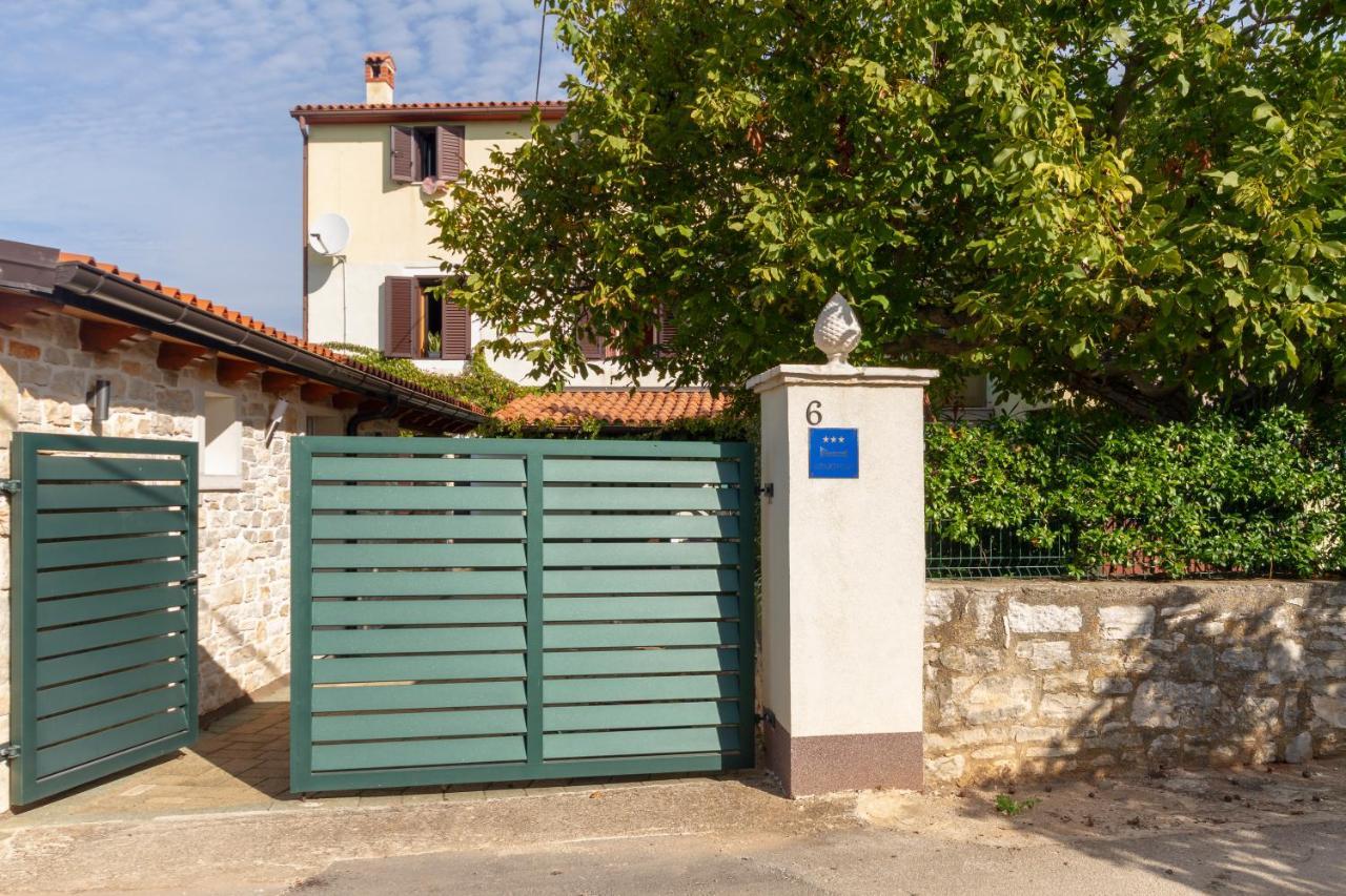 Holiday Stone House Bale Luaran gambar